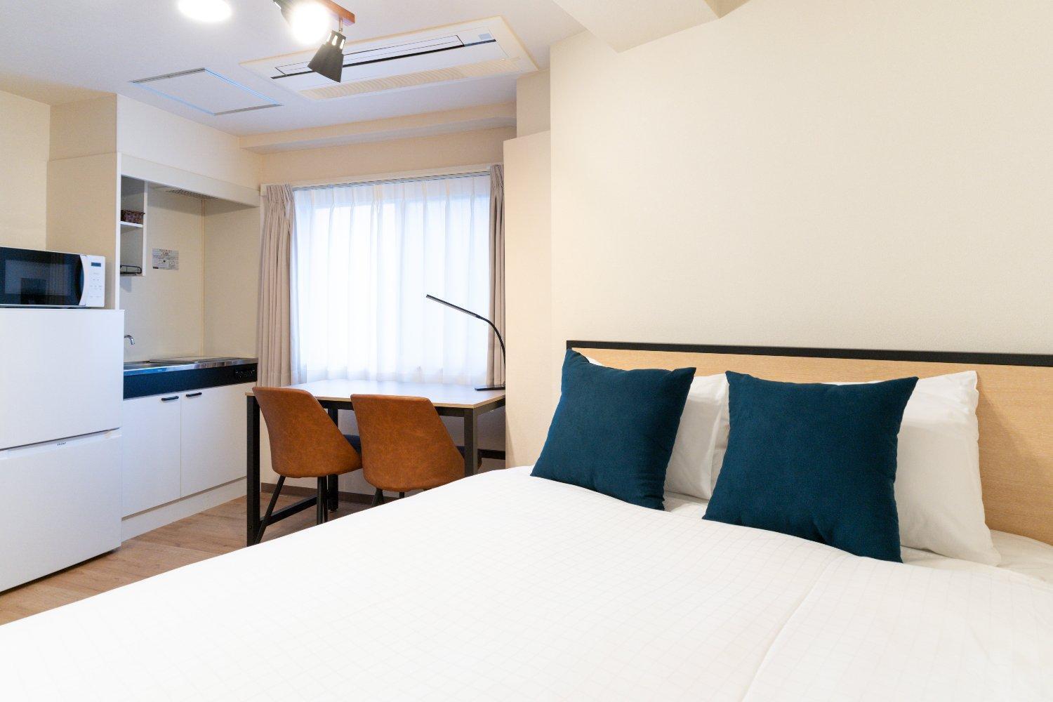 Shinjuku Okada Building Apartman Tokió Szoba fotó